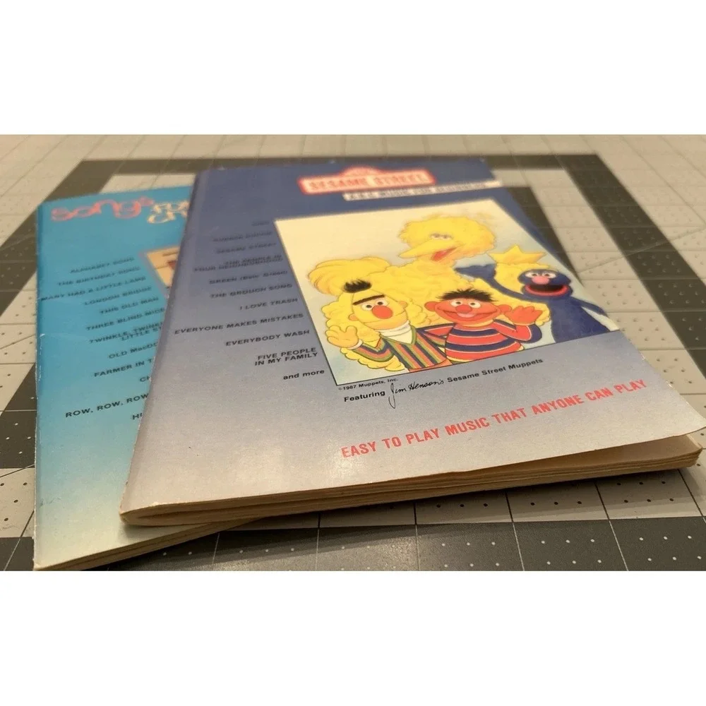 A-B-C Music for Beginners KEYBOARD LOT SESAME STREET and SONGS for CHILDREN Book